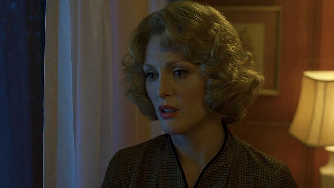 Далеко від раю backdrop 13