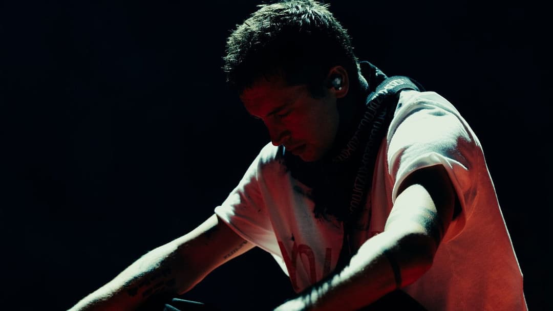 Twenty One Pilots: More Than We Ever Imagined backdrop 15