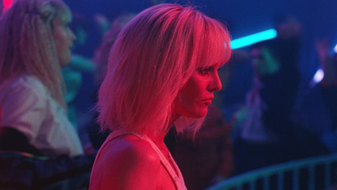 Messer im Herz backdrop 20