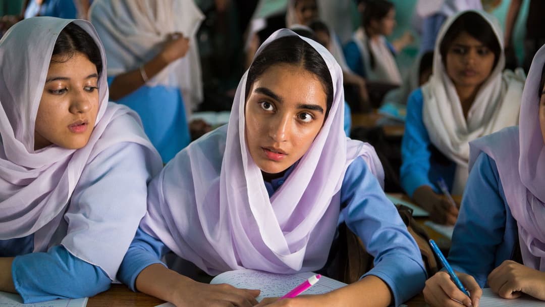 Hva vil folk si backdrop 4