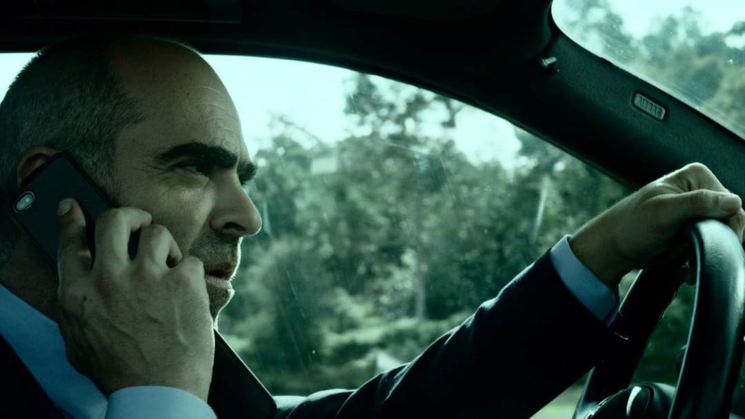 Anrufer unbekannt backdrop 4