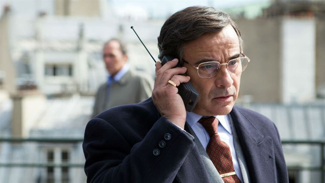 El hombre de las mil caras backdrop 4