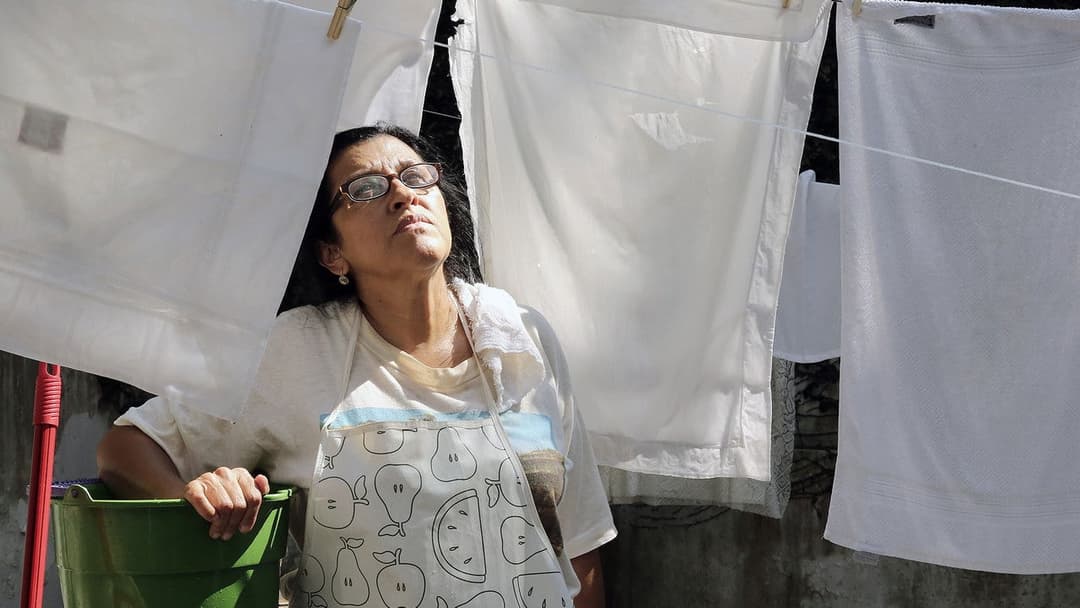 Der Sommer mit Mamã backdrop 2