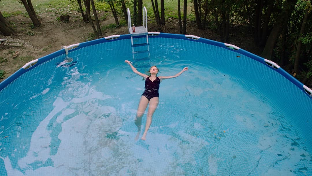 It Follows backdrop 10