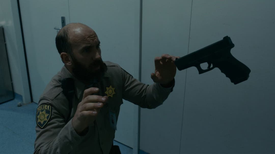 Der Unsichtbare backdrop 18