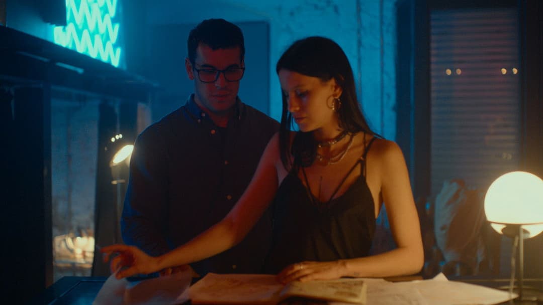 Cross The Line - Du sollst nicht töten backdrop 3