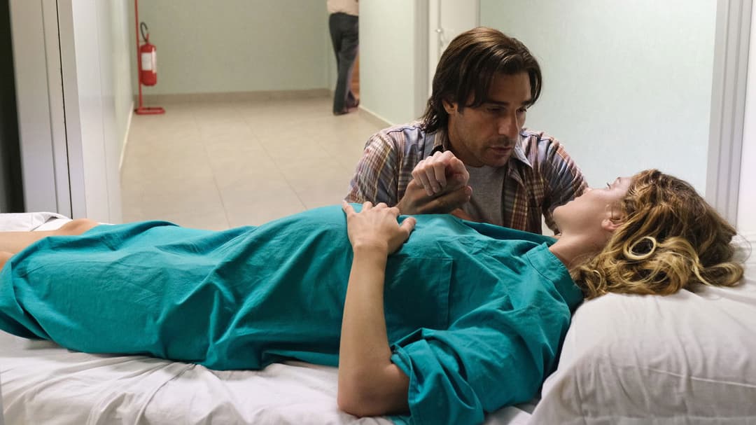 18 regali backdrop 13