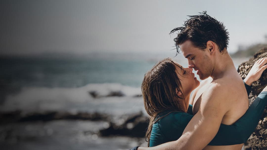 Твоя провина backdrop 12