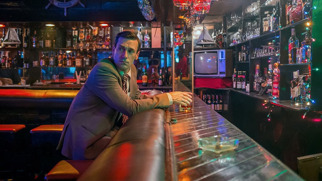 На вістрі backdrop 12