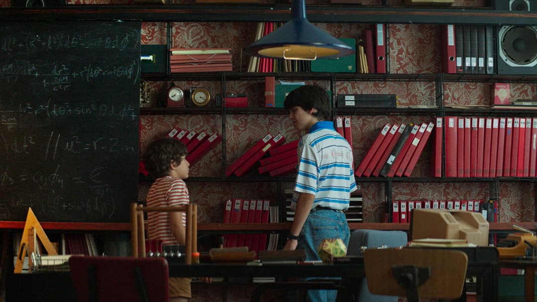 Стрибок у часі backdrop 3