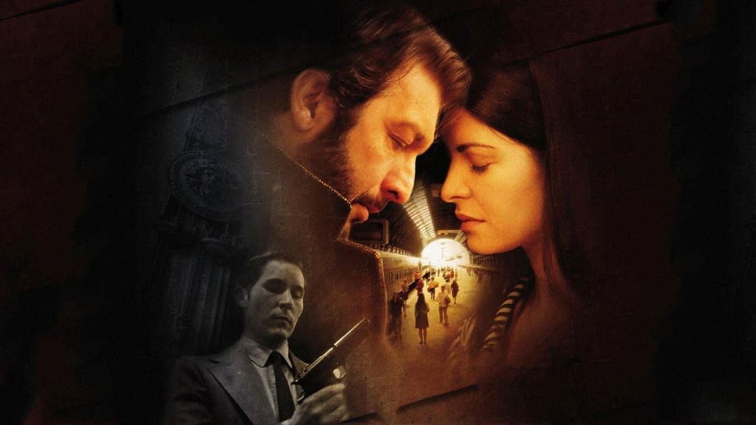 Секрет у їхніх очах backdrop 14