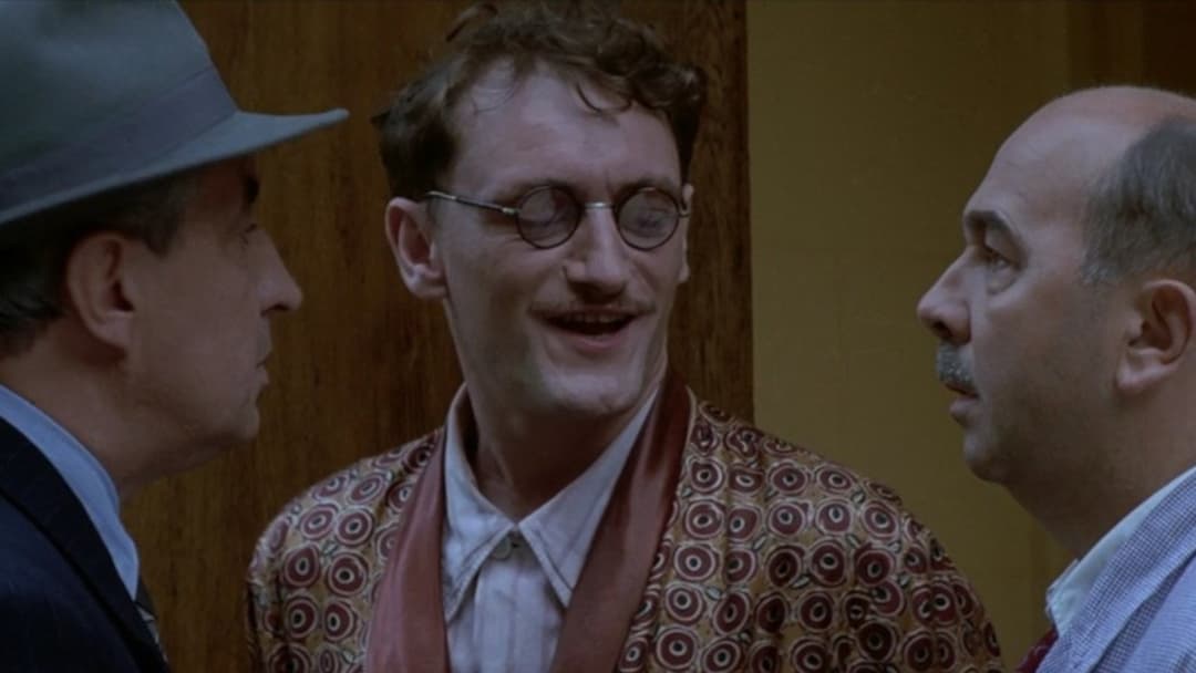 Monsieur Batignole backdrop 4