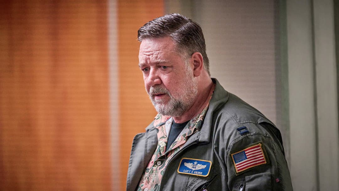 Land of Bad backdrop 18