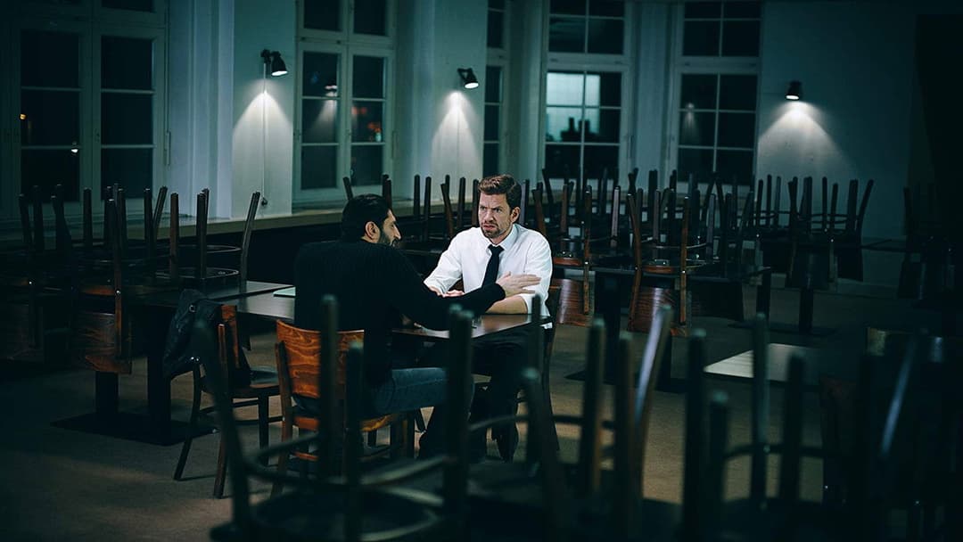 Verachtung backdrop 7