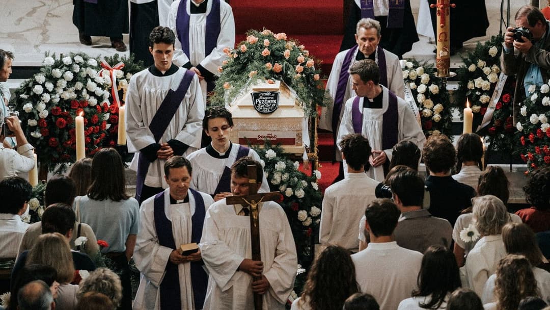 Żeby nie było śladów backdrop 3