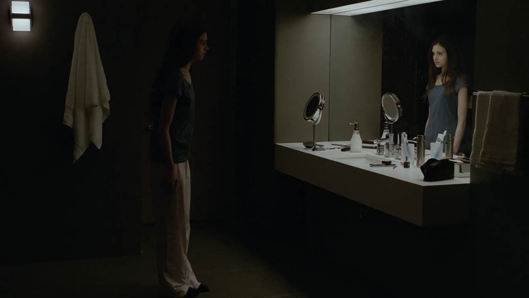 Look Away backdrop 14