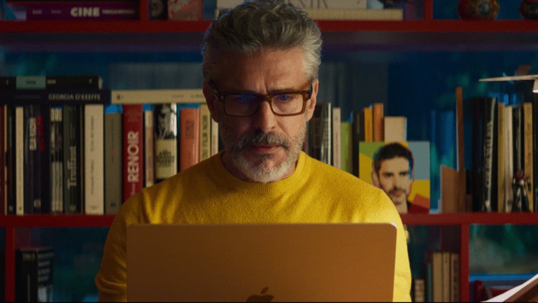 Bitter Christmas backdrop 1