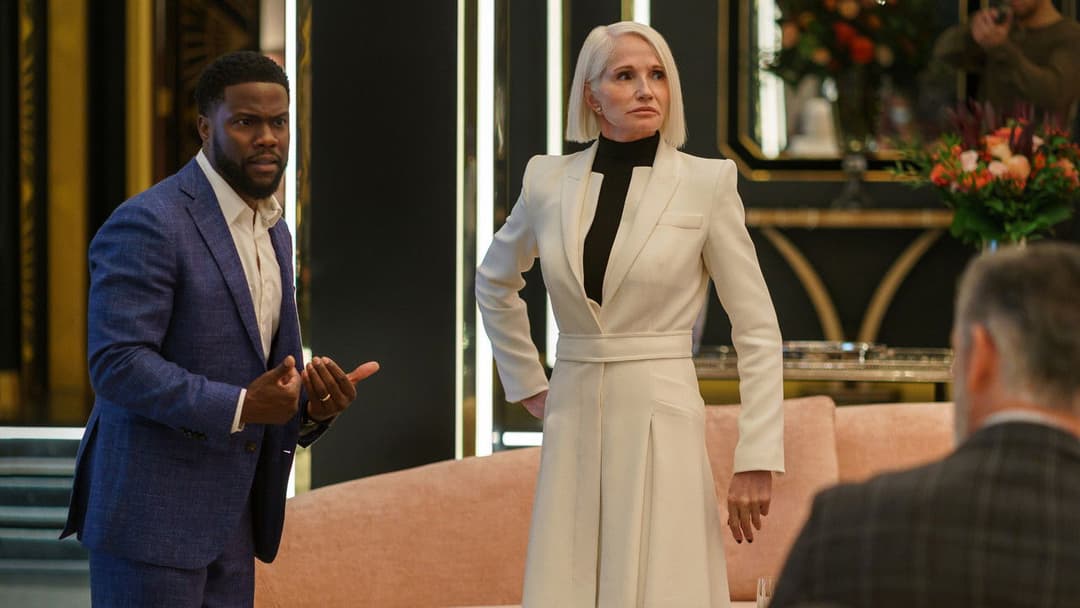 The Man from Toronto backdrop 8