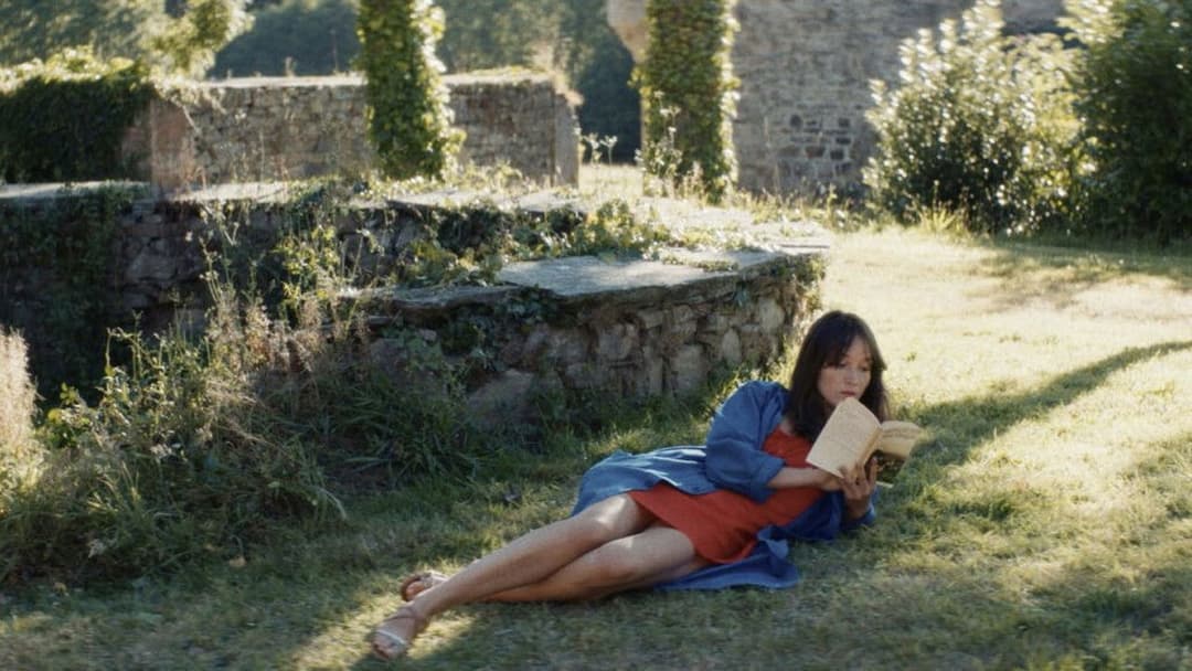 Les Amours d’Anaïs backdrop 10