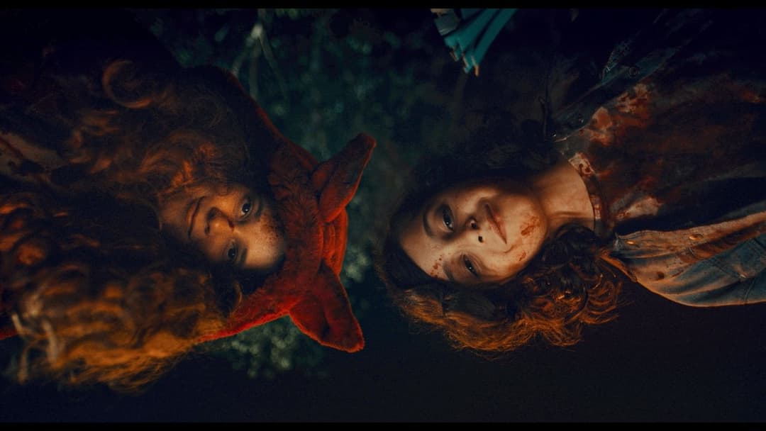 There's Something Wrong with the Children backdrop 2