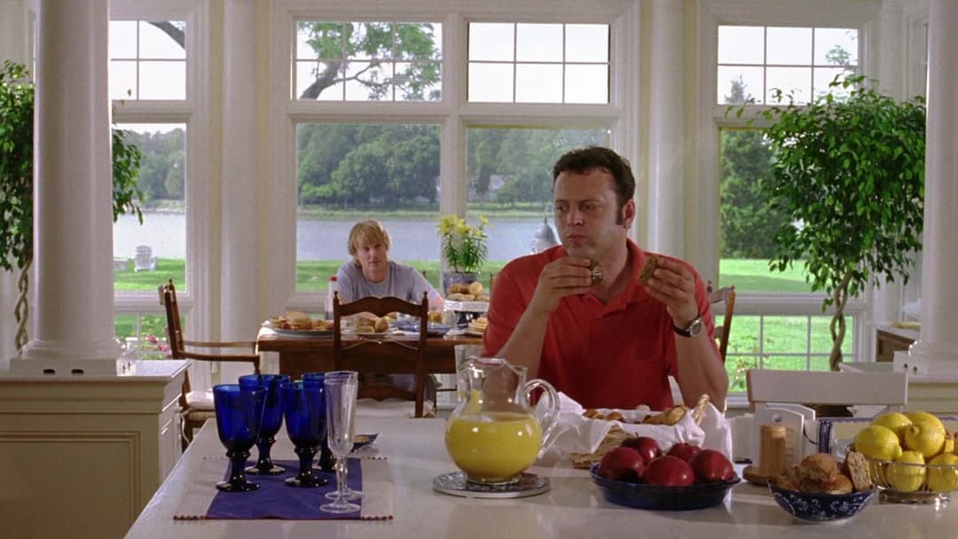 Непрохані гості backdrop 5