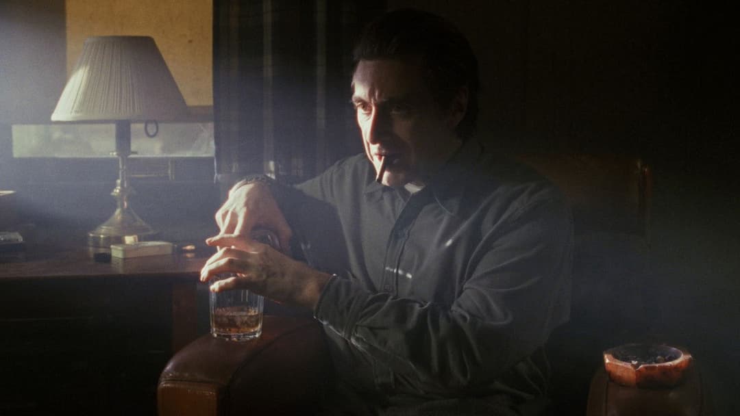 Запах жінки backdrop 10