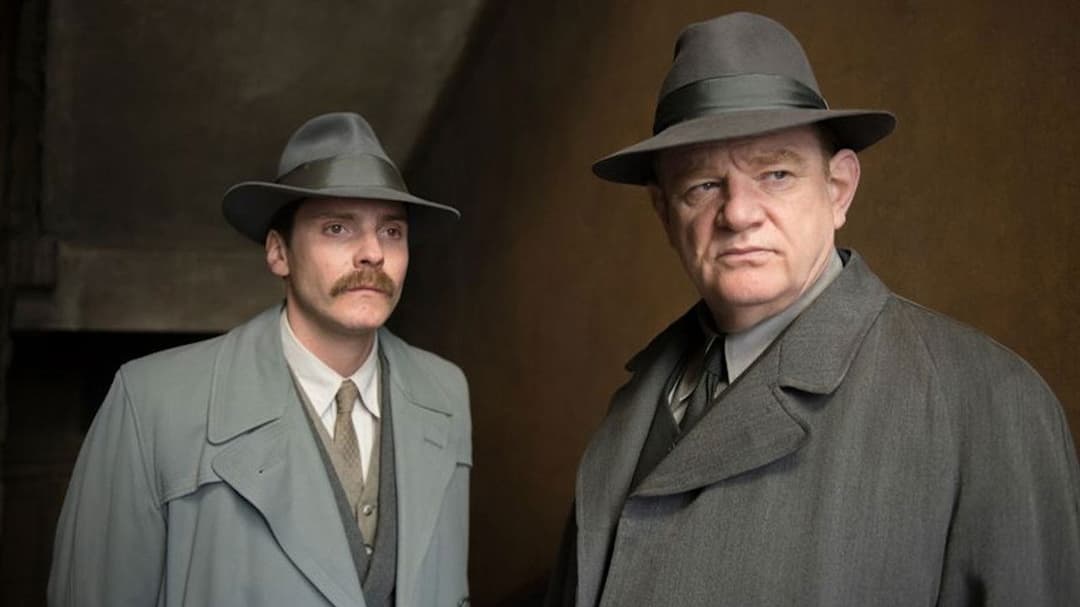 Alone in Berlin backdrop 17