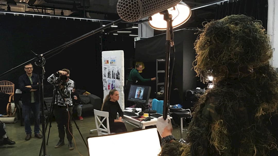 Der Tierstimmensammler oder Das Lied der Scheuen Stockente backdrop 9