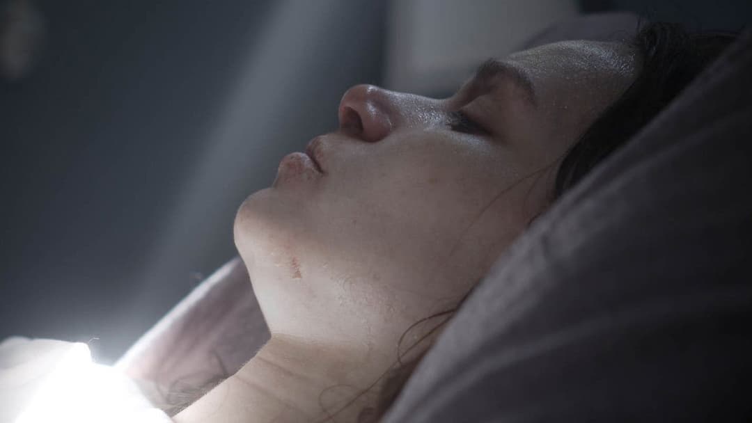 Starry Eyes backdrop 3