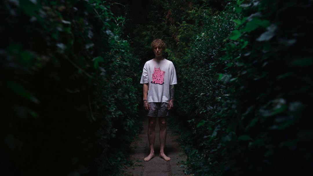 Nie ma duchów w mieszkaniu na Dobrej backdrop 5