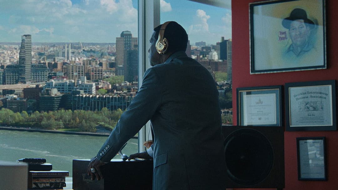 Highest 2 Lowest backdrop 17