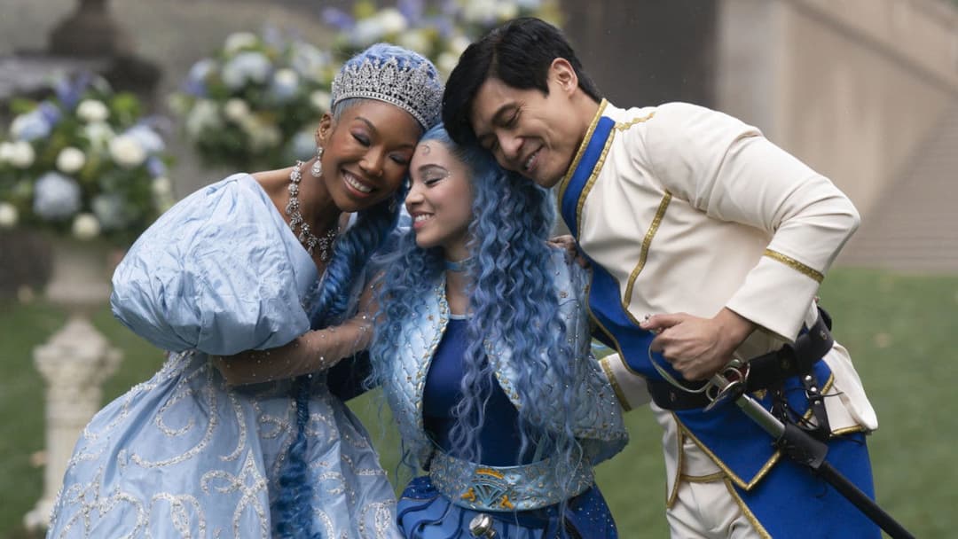 Спадкоємці: Сходження Ред backdrop 13