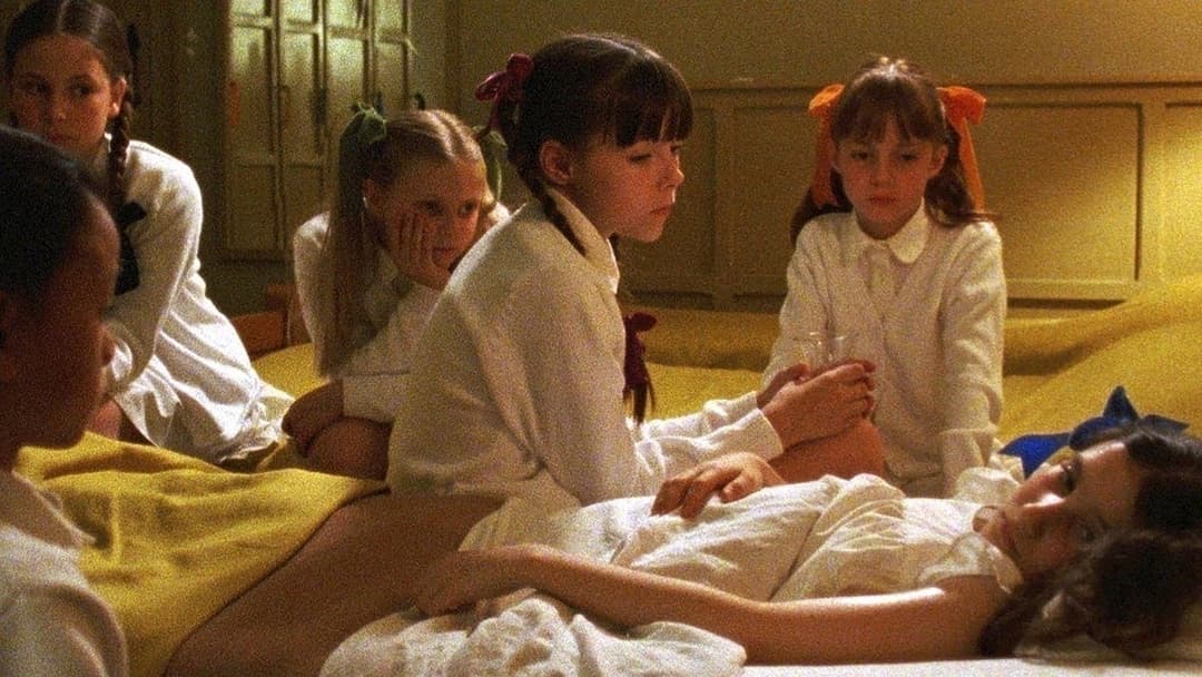 Невинність backdrop 18