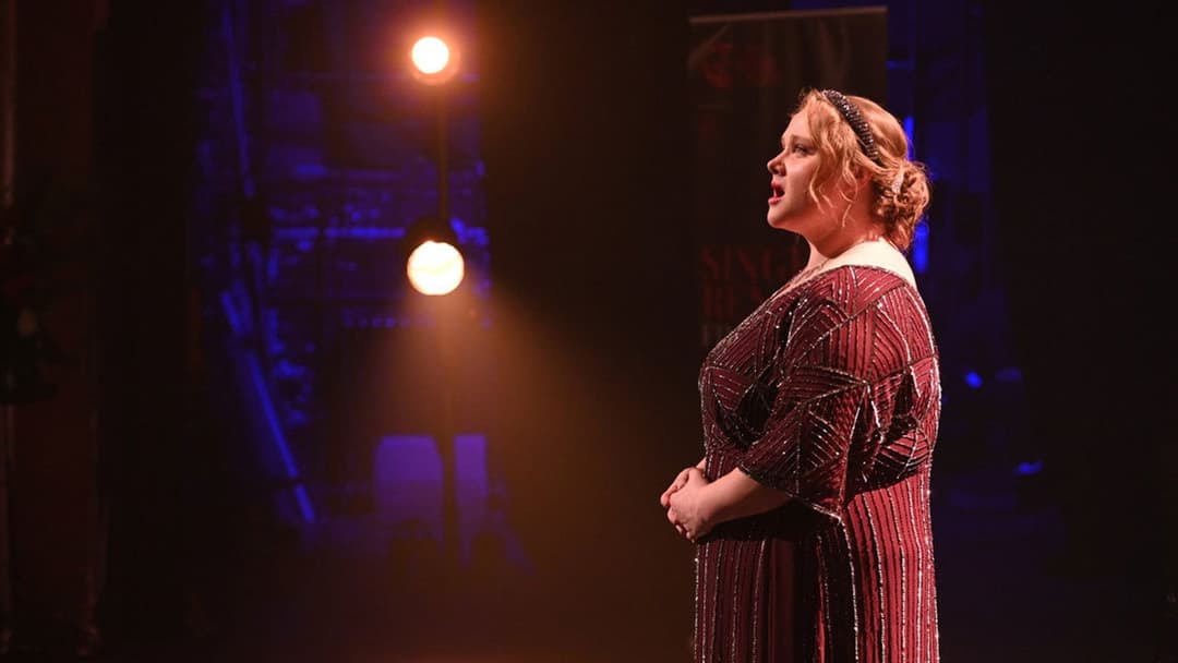 Falling for Figaro backdrop 7