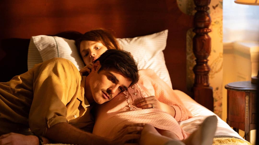 Канадець backdrop 8