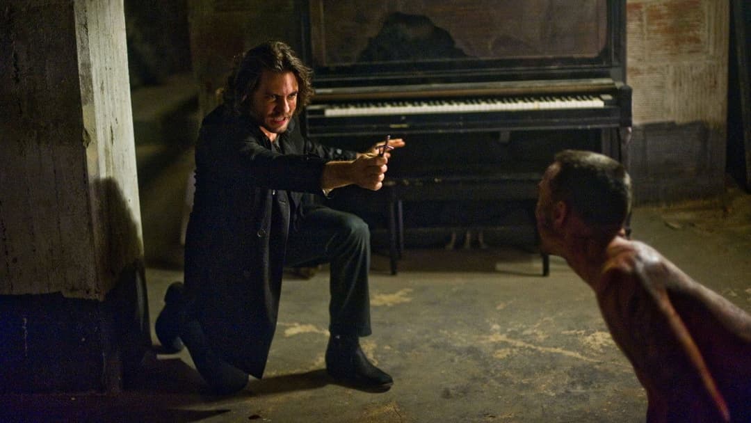 Визволи нас від зла backdrop 14