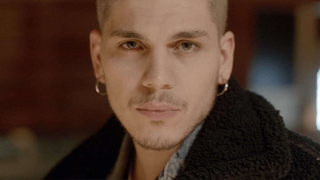 Maschile singolare backdrop 18