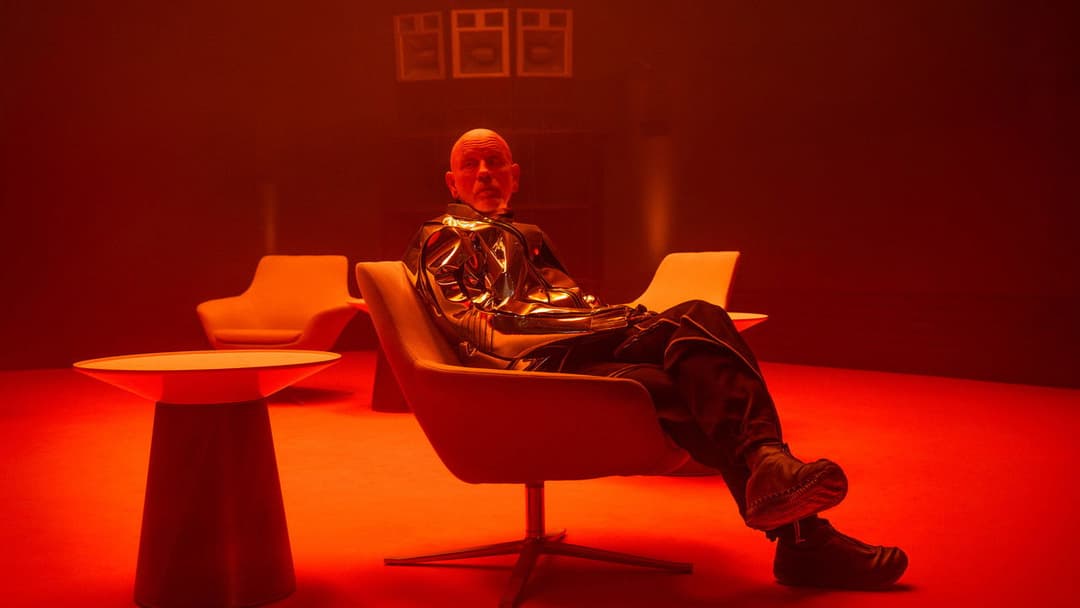 Alfred Morettis Opus backdrop 13