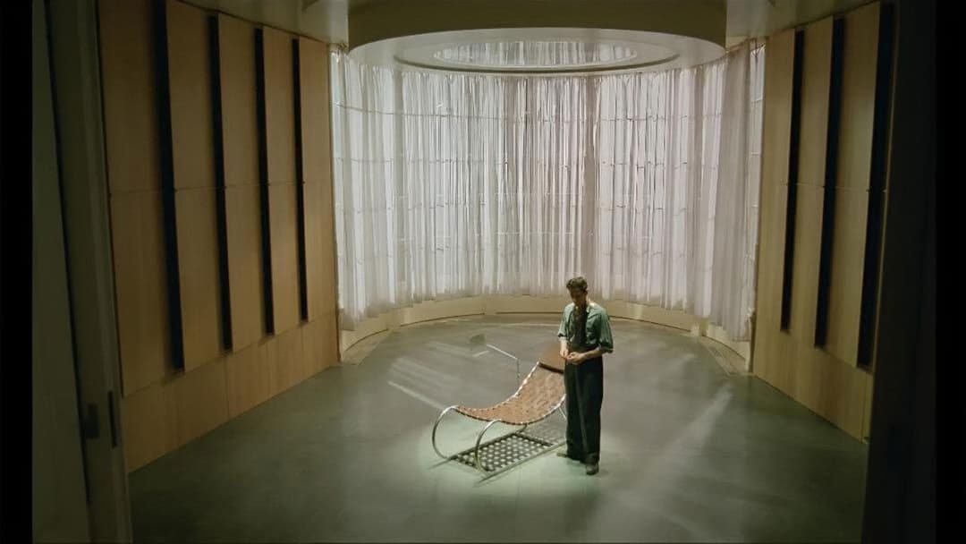 Der Brutalist backdrop 20