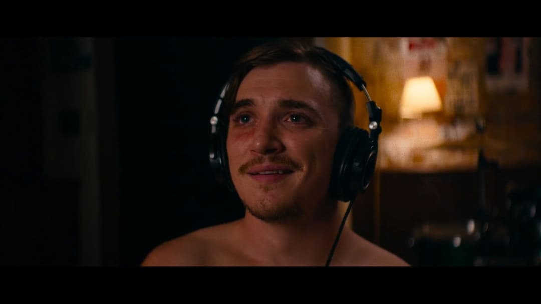 Dinner in America backdrop 12