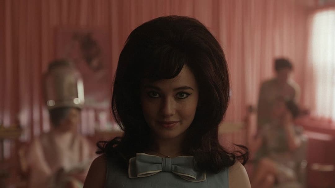 Priscilla backdrop 16