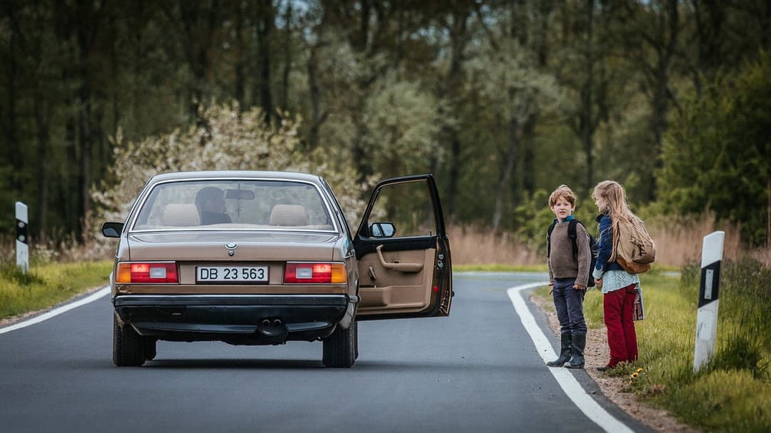 Erlösung backdrop 5