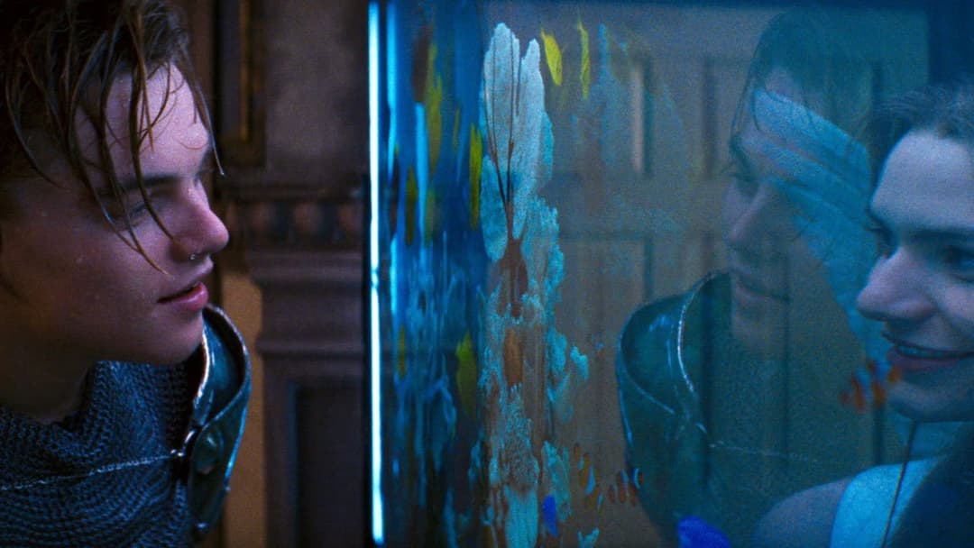 Ромео + Джульєта backdrop 2