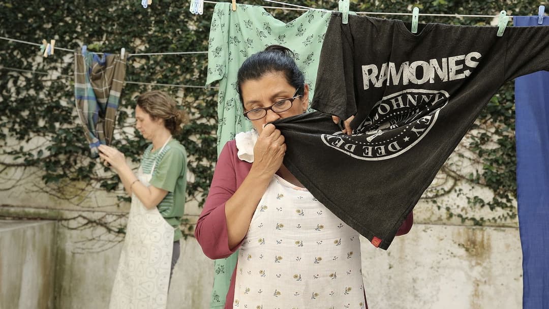 Der Sommer mit Mamã backdrop 9