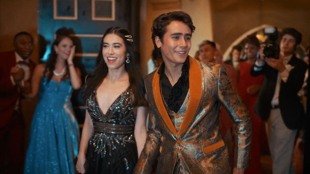 Senior Year backdrop 20