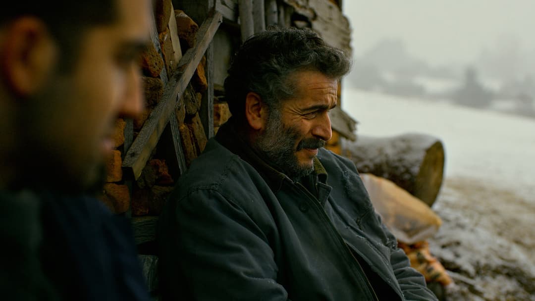 Ahlat Ağacı backdrop 2