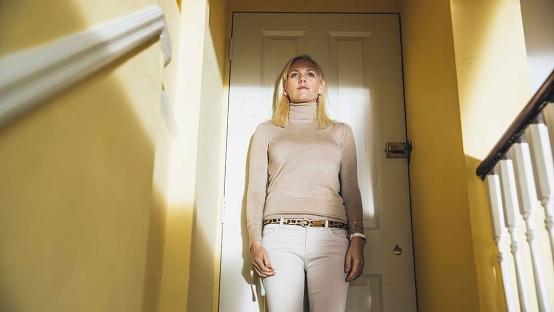 The Ones Below backdrop 18