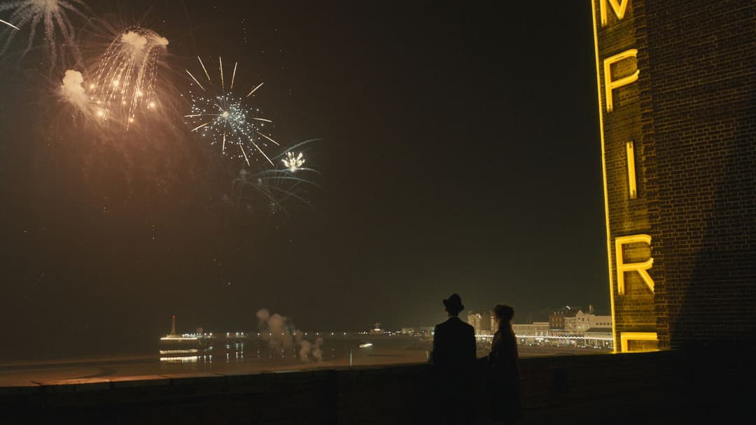 Empire of Light backdrop 6