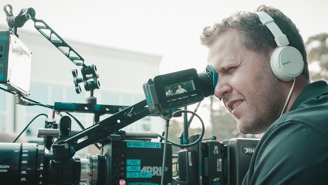 Вірю в кохання backdrop 12