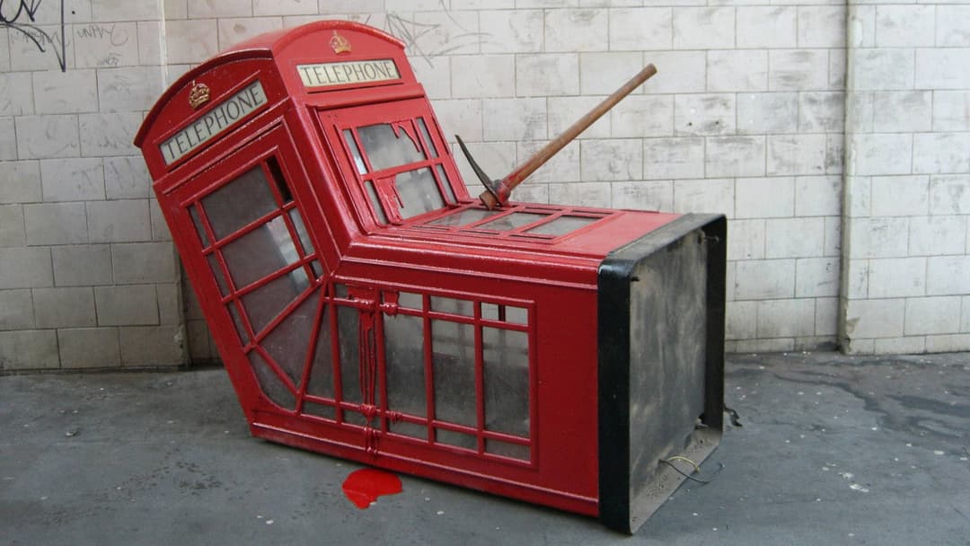 Вихід через сувенірну крамницю backdrop 7